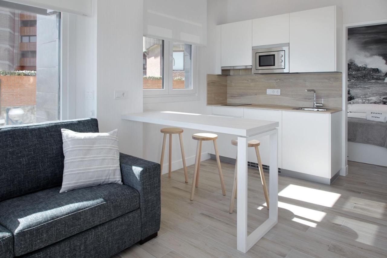 Apartamentos Egona Zarautz Sobre El Mar 외부 사진